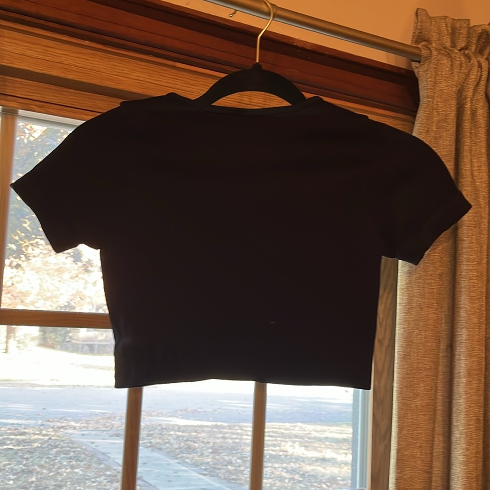 Astoria Activewear Top size Small - Picture 2 of 5